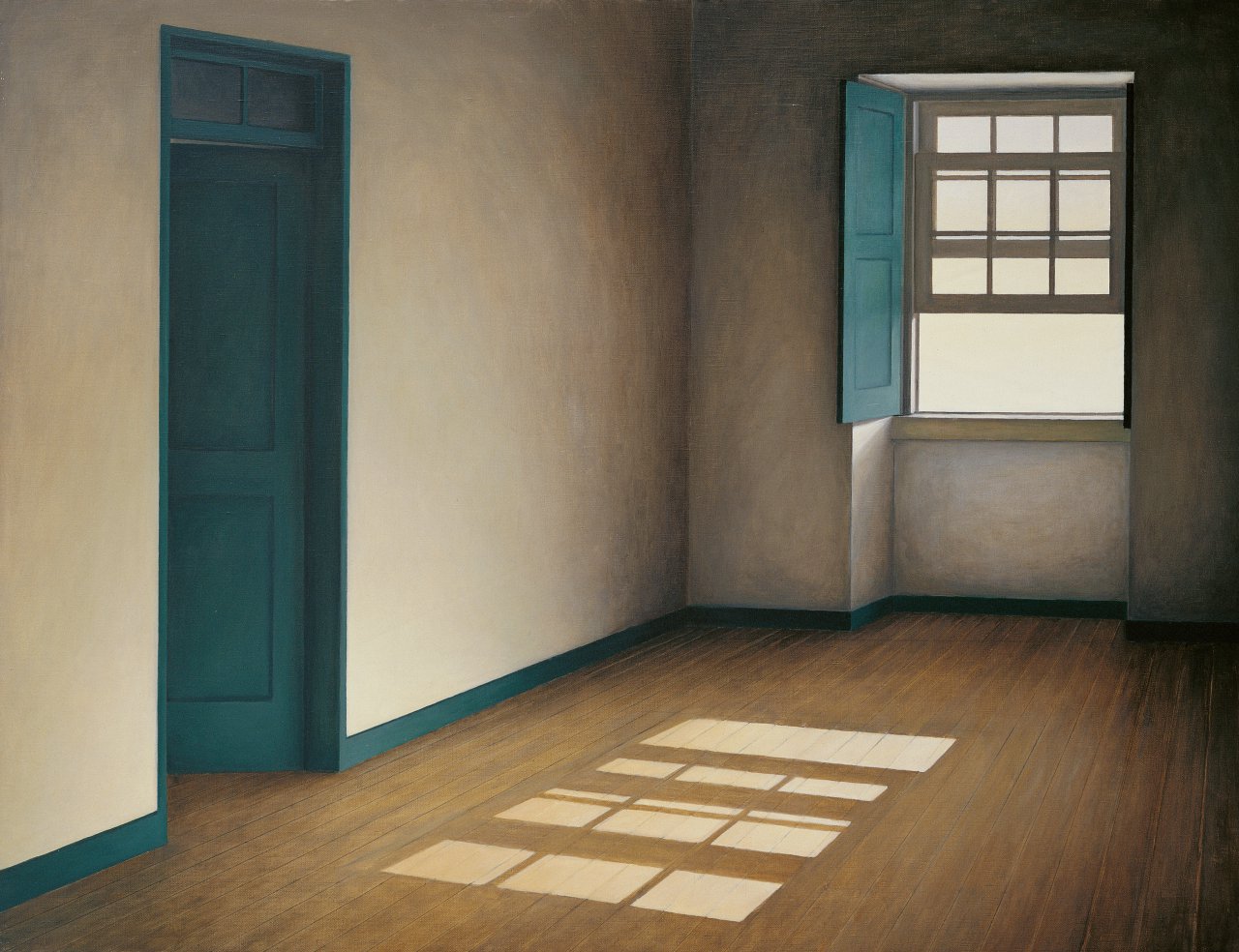 Interior com porta e janela